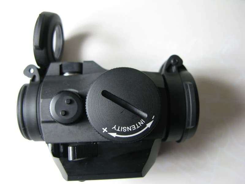 Aimpoint Micro H2 cu montura HNB de Blaser — 2